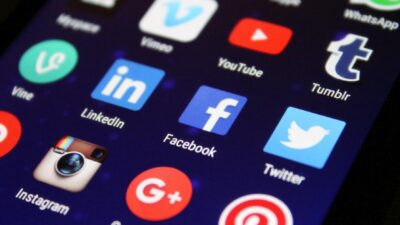 ChatGPT・Perplexity・Gemini 主要AI検索の利用統計と企業への影響